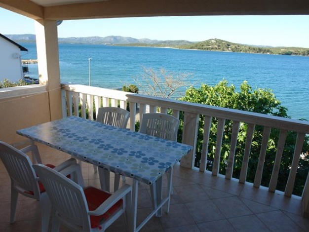 Apartmani Biserka - Apartman 4b