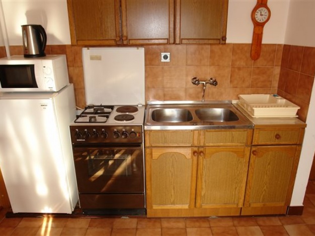 Apartmani Tatjana - apartman 2+2 b