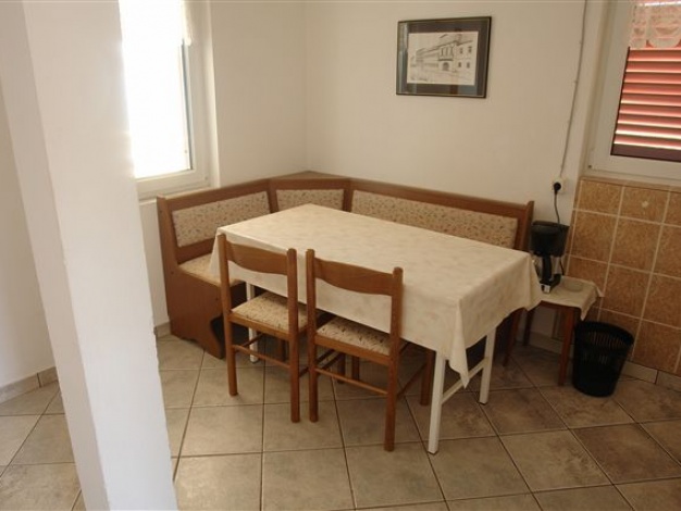 Apartmani Biserka - Apartman 4