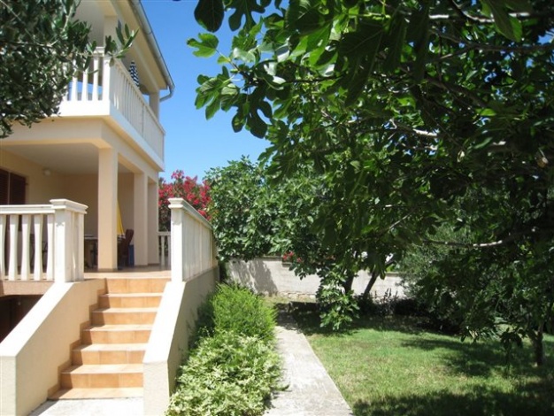 Apartmani Biserka - apt 4+1 c