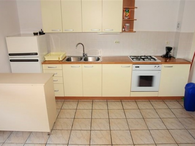 Apartmani Biserka - apt 4+1 c