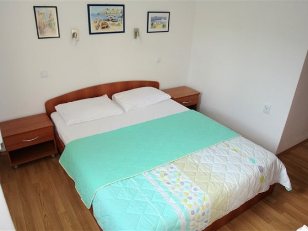 Apartmani Biserka - apt 4+1 c