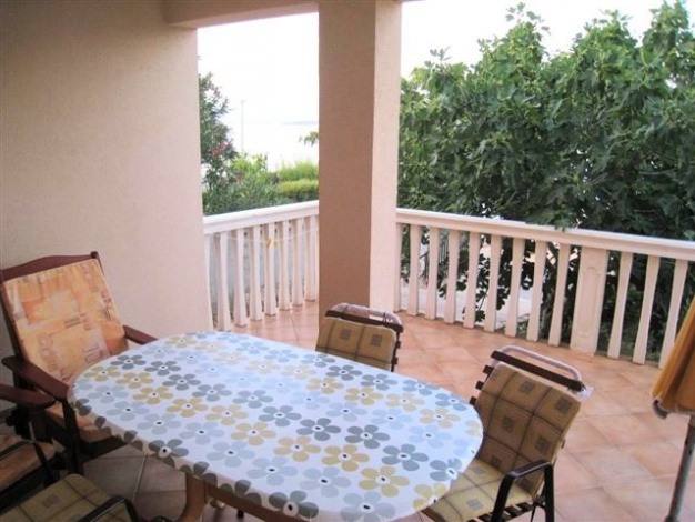 Apartmani Biserka - apt 4+1 c