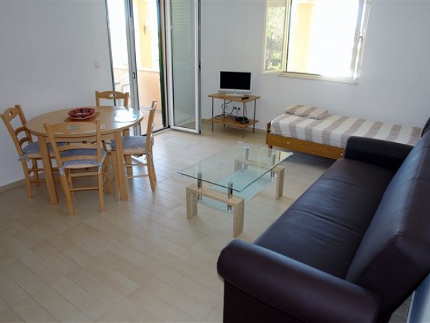 Apartmani Nena - apt 2+2