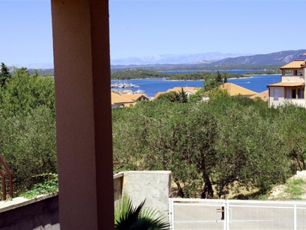 Apartmani Nena - apt 2+2