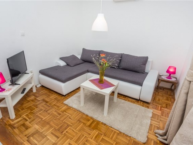 Apartmani Zorka - apt 4+1c