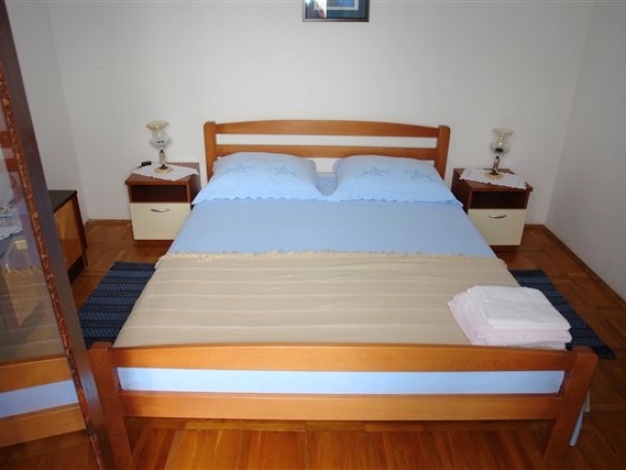 Apartmani Zorka - apartman 4+1 b